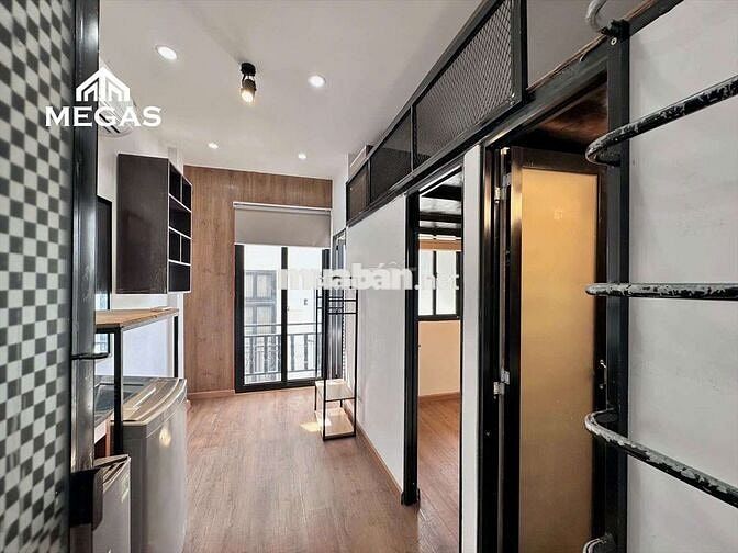 Duplex_Gác cao_Thang máy_Bancol_Cửa sổ_Full NT_Thoáng_Vạn Hạnh mall