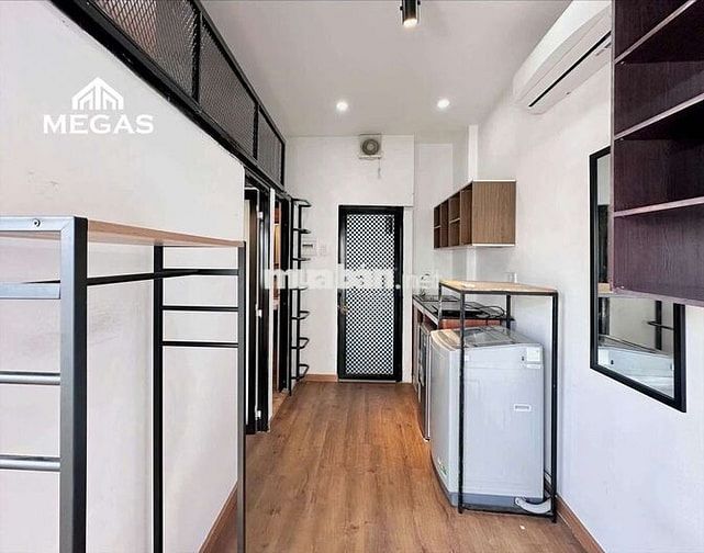 Duplex_Gác cao_Thang máy_Bancol_Cửa sổ_Full NT_Thoáng_Vạn Hạnh mall