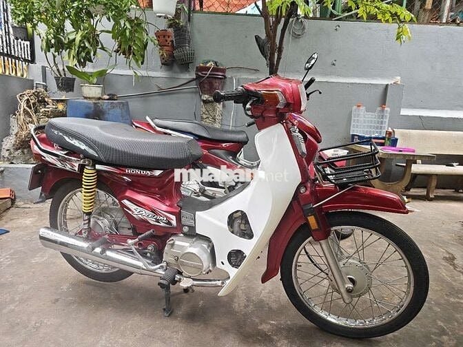 Honda Dream Đỏ, Trắng Tỉnh