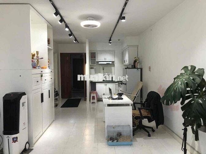 Cho thuê gấp căn hộ 2PN2W Conic Đình Khiêm giá 6.5tr có nt