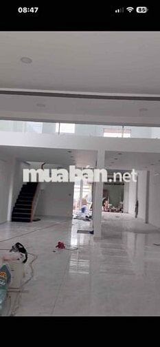 Nhà mặt tiền 160mgiá 40trieu còn thương lượng chính chủ