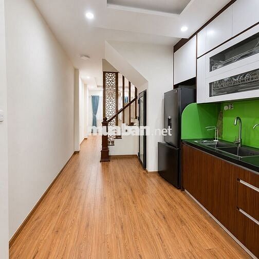 Nhà Định Công 35m² x 5 Tầng - Ngõ Nông Gần Phố - Chỉ Hơn 7 Tỷ.