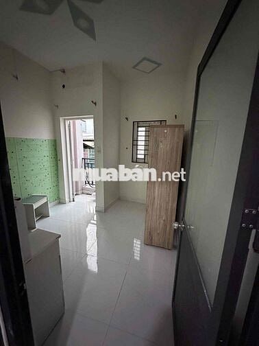 Cho thuê nhà mới 2 phòng ngủ, Đường Huỳnh Tấn Phát, Quận 7