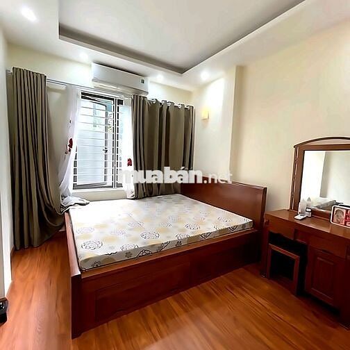 Nhà Định Công 35m² x 5 Tầng - Ngõ Nông Gần Phố - Chỉ Hơn 7 Tỷ.