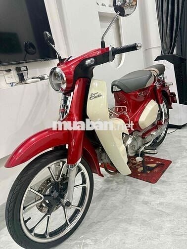 Honda Super Cub 2019 Đỏ trắng xe chạy lướt bs43