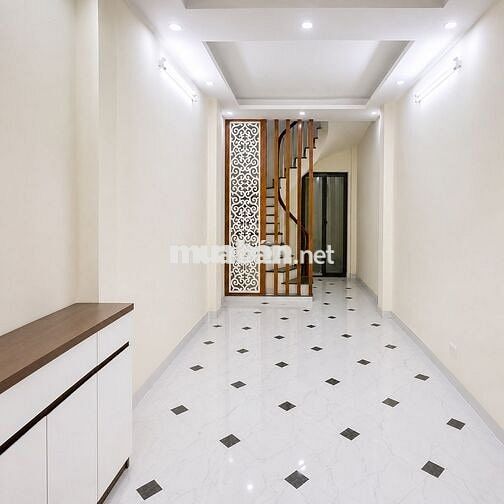 Nhà Định Công 35m² x 5 Tầng - Ngõ Nông Gần Phố - Chỉ Hơn 7 Tỷ.