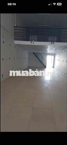 nhà mặt tiền 250m giá 15 triệu thương lượng