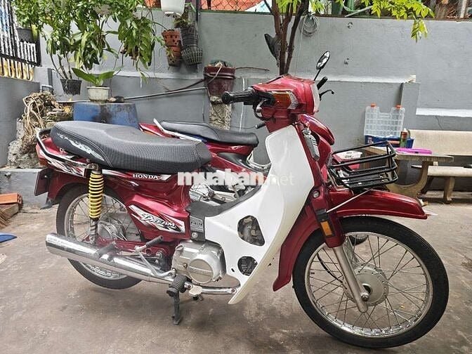 Honda Dream Đỏ, Trắng Tỉnh