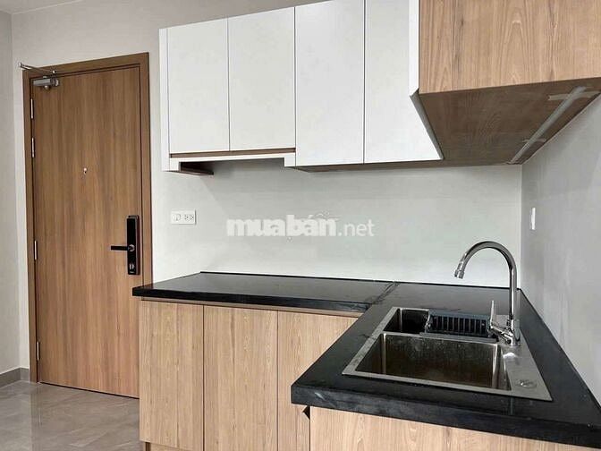 Bán căn hộ 2pn2wc Legacy, căn góc  giá 1 tỷ 850 sổ sẵn công chứng ngay