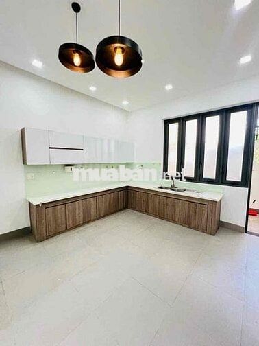 NHÀ THUÊ KHU DÂN CƯ NAM LONG 3 PHÒNG NGỦ CÓ MÁY LẠNH