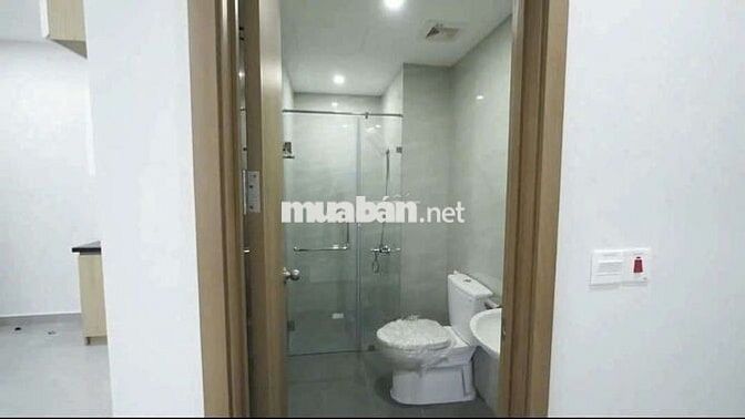 Bán căn hộ 2pn2wc Legacy, căn góc  giá 1 tỷ 850 sổ sẵn công chứng ngay