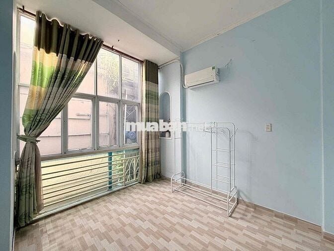 Cho Thuê NNC 3m x 9m 2PN 3WC Trệt 2 Lầu ST Ngay 68 Trần Quang Khải Q1