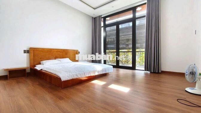NHÀ MẶT TIỀN, SƠN TRÀ, GẦN BIỂN