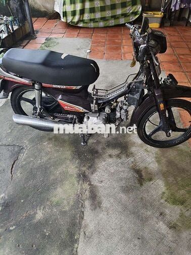 Honda Dream Nâu Cổ điển Xăng