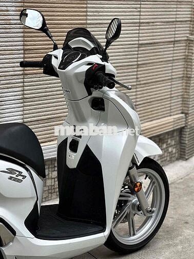 🏍️ SH300i ABS 2017 Trắng – ODO 2 Vạn – Zin Nguy