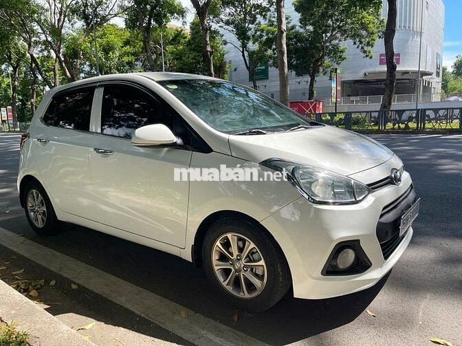 Hyundai i10 2016 bản đủ