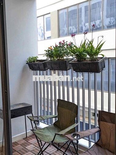 CHO THUÊ CĂN HỘ BAN CÔNG TÁCH BẾP Ở NGUYỄN TRÃI QUẬN 1 ĐẸP KENG GIÁ RẺ