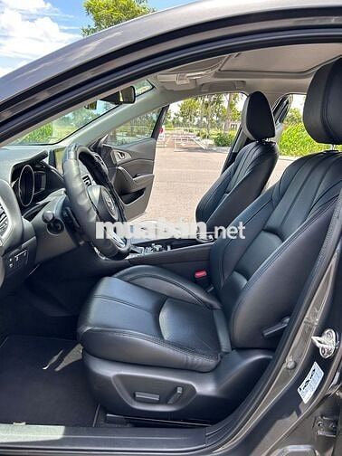 Mazda 3 1.5L 2019