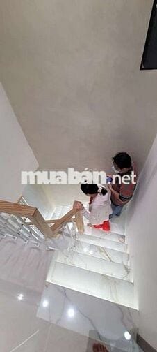 NHÀ HẺM 3M CÁCH NG V QUÁ 50M FUNL NỘI THẤT. SHR HC ĐẦY ĐỦ GIÁP GÒ VẤP 