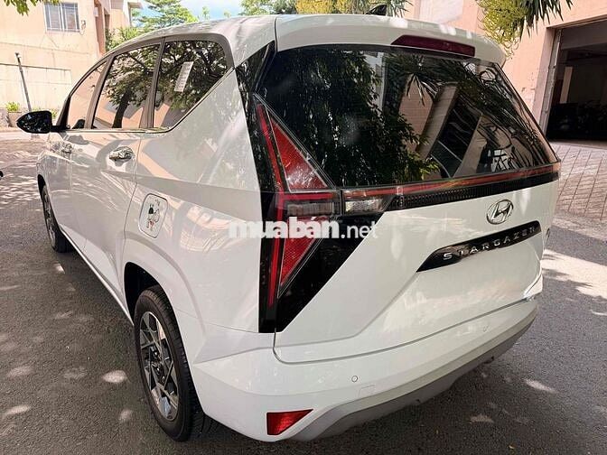 Hyundai Stargazer 1.5AT Cao cấp 2023 Trắng 3 vạn