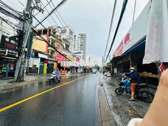 Cho Thuê Nhà Mặt Tiền Lê Đức Thọ, P17, Gò Vấp- Diện tích: 4m x 20m.