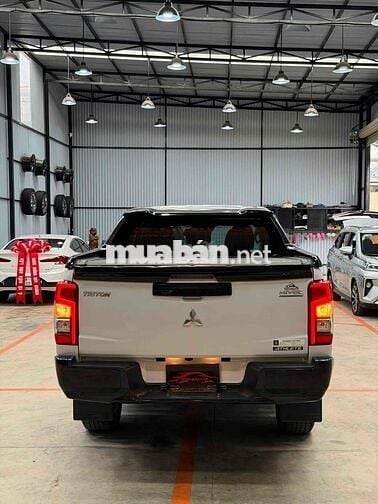 Mitsubishi Triton Athlete 2022 full 2 cầu