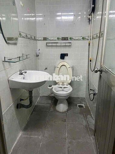 CHO THUÊ NHÀ HOÀNG VĂN THỤ,TÂN BÌNH,HẺM XE HƠI,3PN,3WC