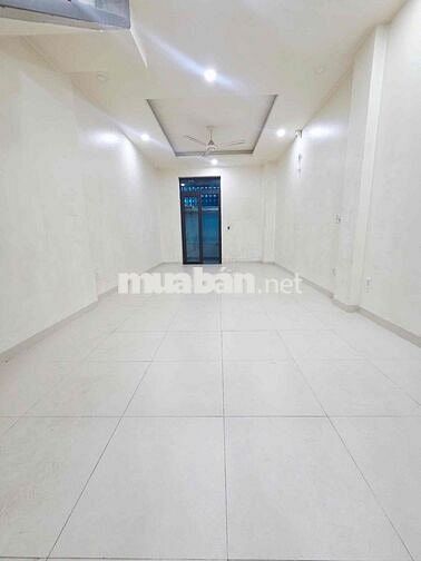 Nhà MTKD kênh tân hoá.DT:4m X 22m trệt 4Lầu 7PN 7WC 5 máy lạnh