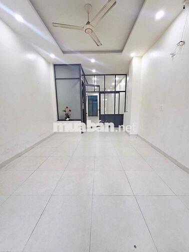 Nhà MTKD kênh tân hoá.DT:4m X 22m trệt 4Lầu 7PN 7WC 5 máy lạnh