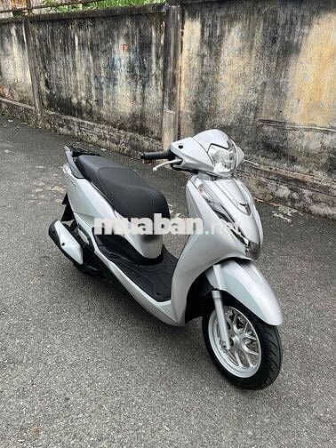 Honda Lead 125cc Bạc Posche