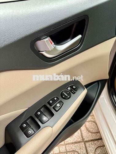 Hyundai Accent ATH 2023 Trắng 1.4L 5 chỗ