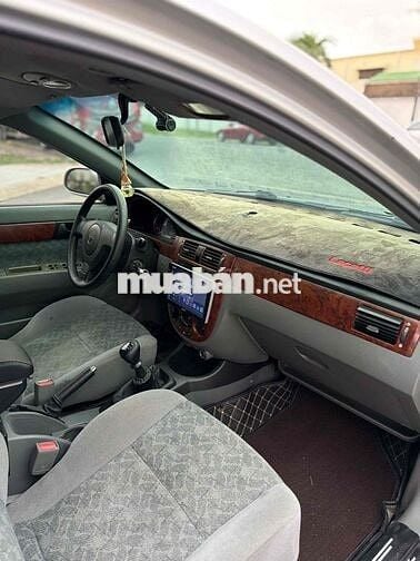 Lacetti 2010 1.6L Bạc