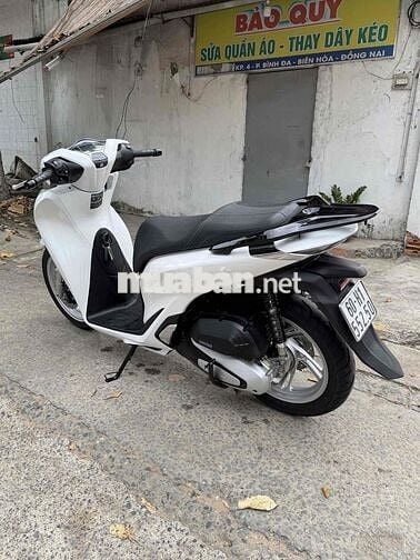 Honda SHVN 150cc CBS 2022 Trắng Đen