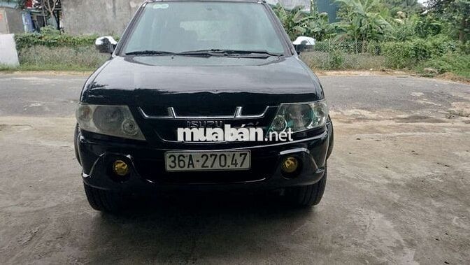 Isuzu máy dầu 7 chỗ 