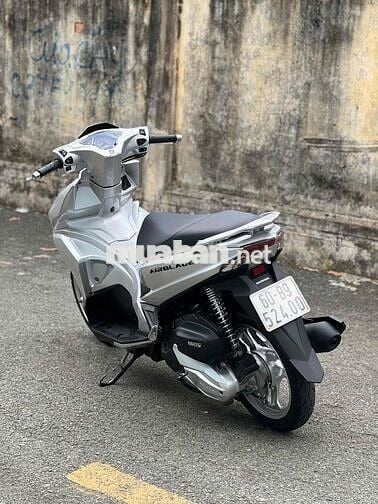 Honda Airblade 125cc Smartkey Bạc Posche