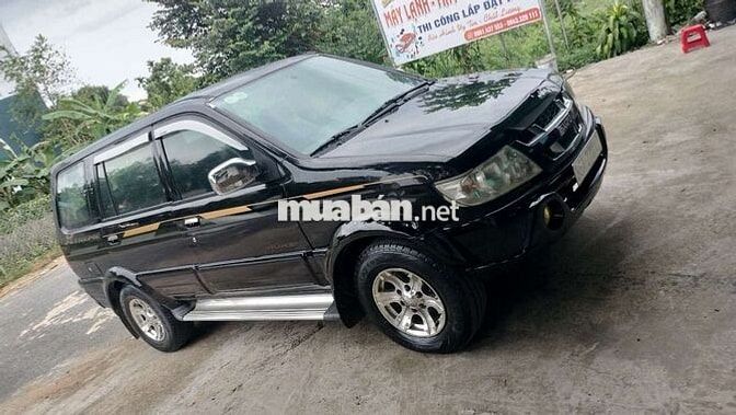 Isuzu máy dầu 7 chỗ 