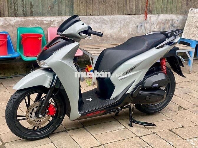 Siêu Mới SH 160 ABS 700Km mới mua mấy ngày 