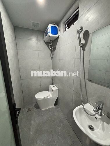 Studio 30m² 58 Đào Tấn, ban công riêng, thang máy, Ba Đình