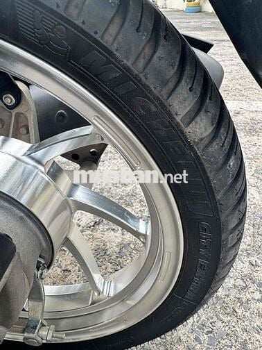 Honda Air Blade Trắng Tự động