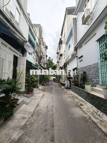 ĐANG SƠN SỬA MỚI KHU BÌNH PHÚ 