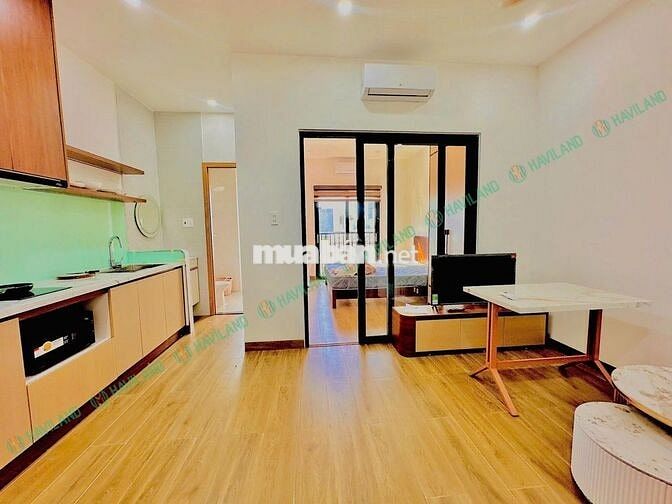 📍 Đường Đinh Đạt, Sơn Trà – chỉ vài bước ra biển.