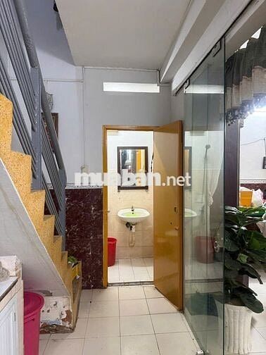 Bán căn hộ chung cư Tây Thạnh tầng trệt