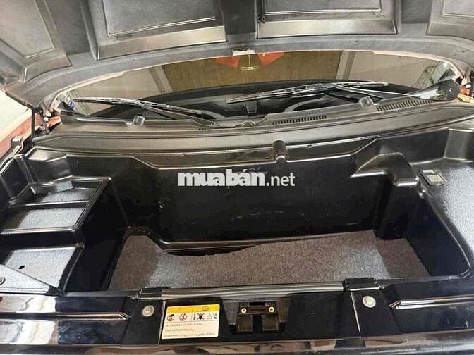 VinFast VF3 2024 Hồng Pin Thuê xe lên nhiều đồ