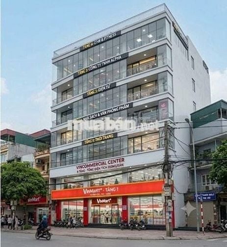 Cho thuê mặt bằng tầng 1, mặt tiền 10m, rộng 240m2 quận Cầu Giấy
