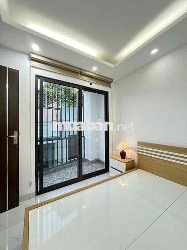 Bán CC Mini Hồ Tùng Mậu, Đh Thương Mại.rất Thoáng Đẹp giá rẻ về ở ngay