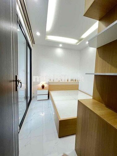 Bán CC Mini Hồ Tùng Mậu, Đh Thương Mại.rất Thoáng Đẹp giá rẻ về ở ngay