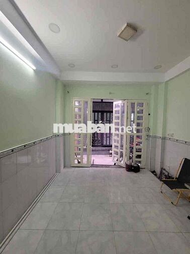 nhà 2 tầng - 3.5x11m - xe hơi đậu ngay cửa - nguyễn thị thập tân hưng