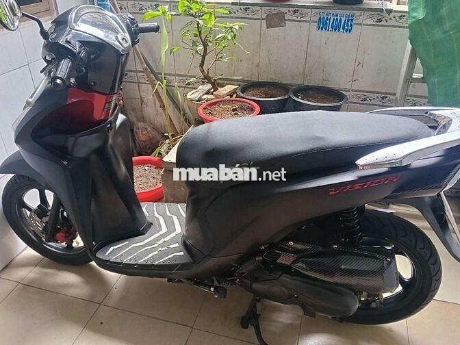 Honda Vision Đen