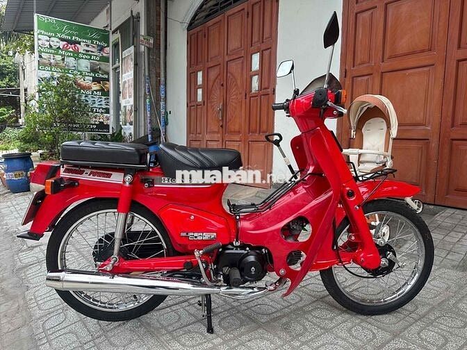 Honda Cub Nữ Hoàng 50cc Đỏ