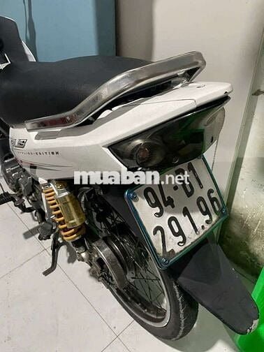 Yamaha Sirius Trắng Zin êm